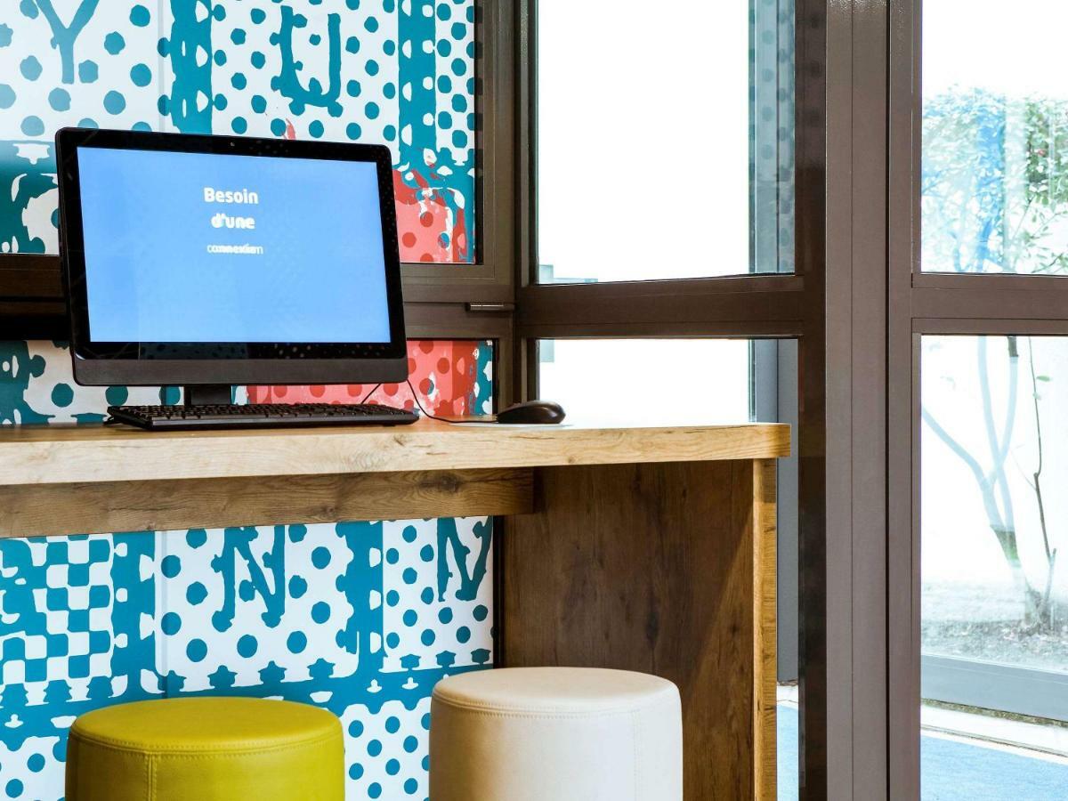 Ibis Budget Grigny Centre Zewnętrze zdjęcie