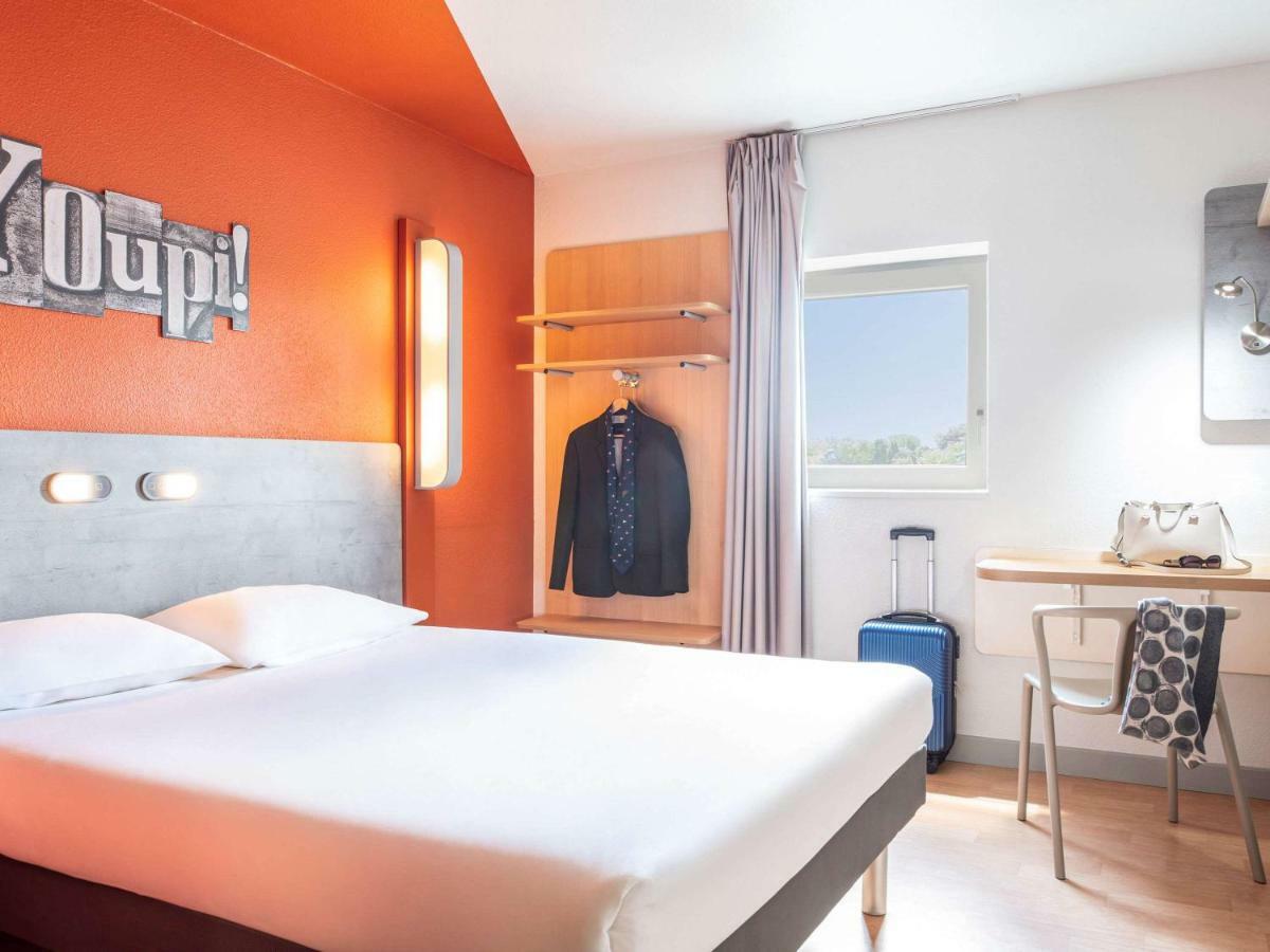 Ibis Budget Grigny Centre Zewnętrze zdjęcie