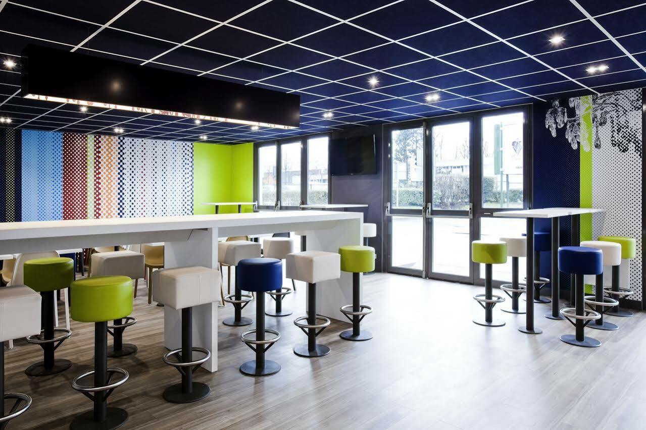 Ibis Budget Grigny Centre Zewnętrze zdjęcie