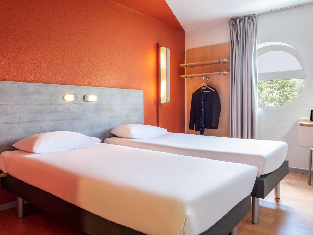Ibis Budget Grigny Centre Zewnętrze zdjęcie